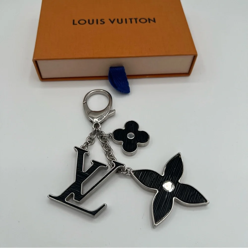 Authentic Louis Vuitton Black and Silver Keychain❤️ - Picture 3 of 6